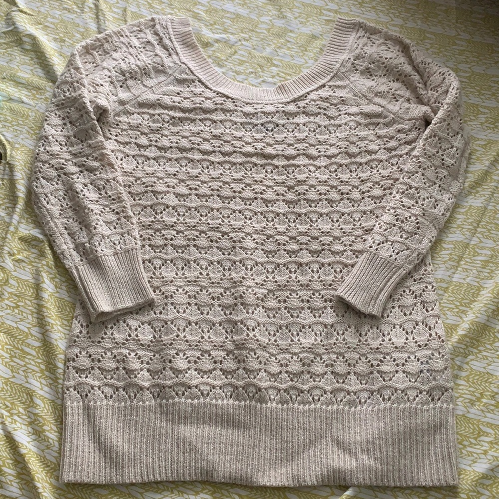 Like new Pretty open weave American Eagle sweater